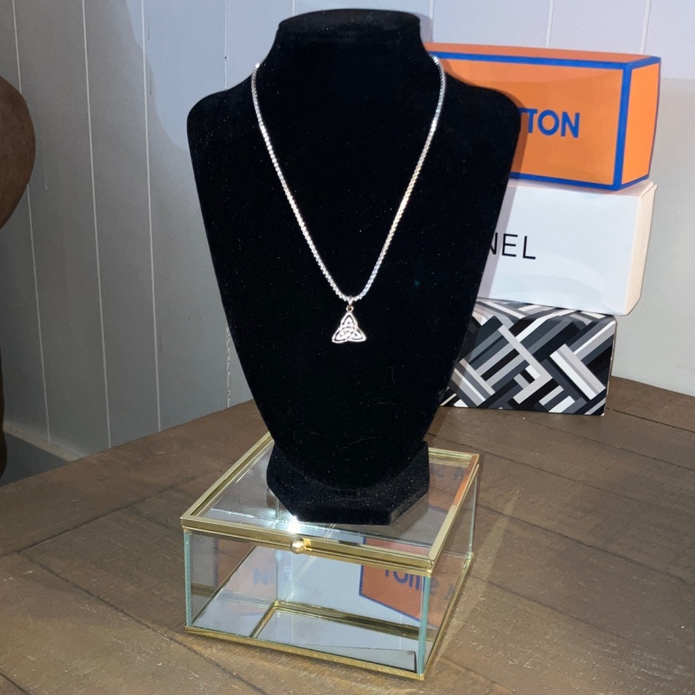 Elegant Sterling Silver Celtic Pendant with silver toned Necklace